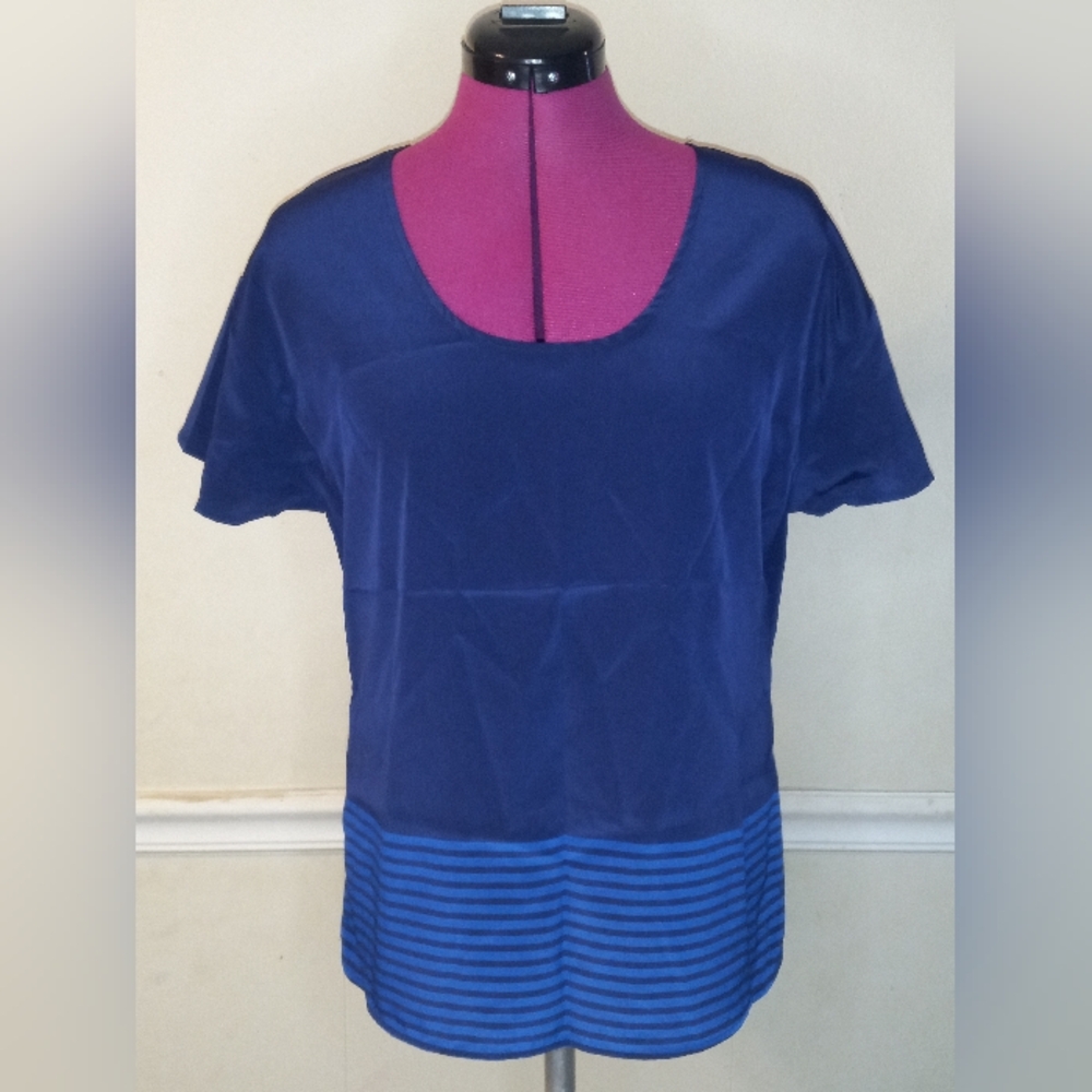 Women's Old Navy Blue Striped Top
